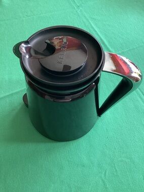 Keurig Black Thermal Coffee Serving Carafe